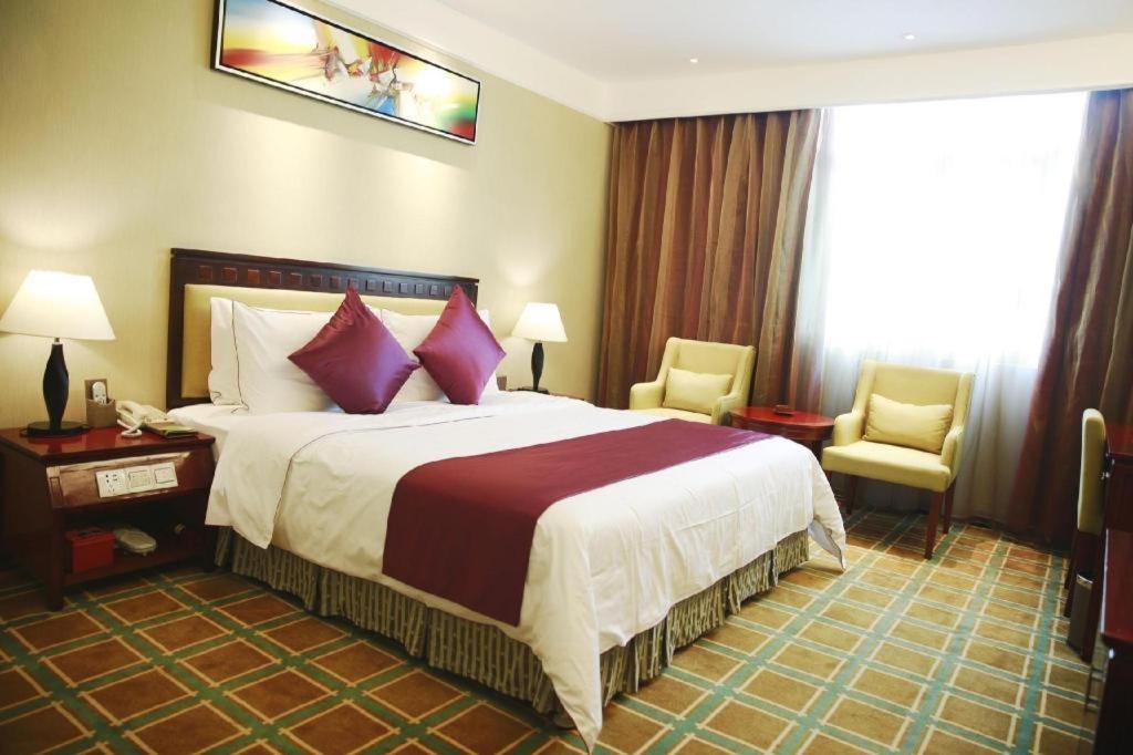 New Regent Hotel Huizhou  Extérieur photo